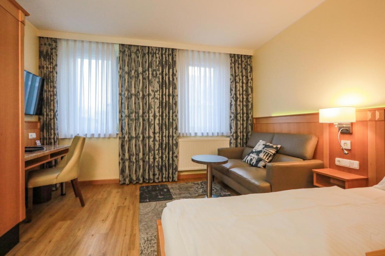 Gaestehaus Kral Erlangen Zewnętrze zdjęcie